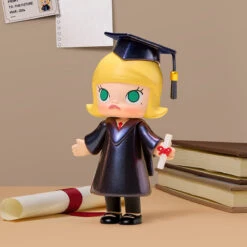 MOLLY Happy Graduation Figure -Figurine Soldes Magasin 20240229 203303 959344 1200x1200