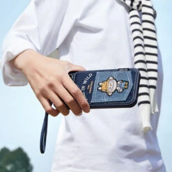 THE MONSTERS Fall In Wild Series-Lanyard Phone Case -Figurine Soldes Magasin 20240411 182126 741083 1200x1200