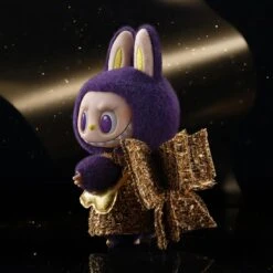 LABUBU × PRONOUNCE - WINGS OF FORTUNE Vinyl Plush Hanging Card -Figurine Soldes Magasin 20240930 110951 519002 3 1200x1200