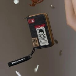 Hirono Echo Series - Passport Bag -Figurine Soldes Magasin 20250410 151125 860407 3 1200x1200